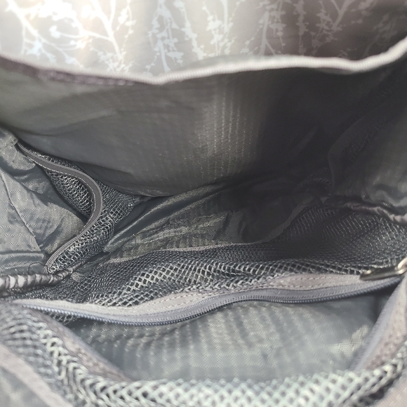 Overland Equipment blue and gray multi-compartment multi-purpose backpack - Picture 12 of 16